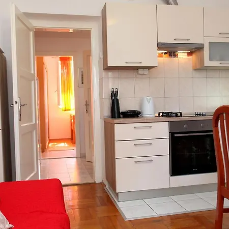 Ana Apartman